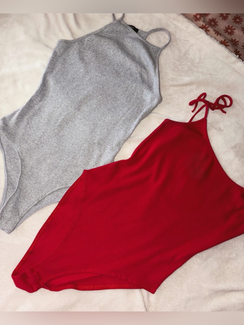 Two Bodysuits❤️🤍